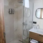 Hotel Samadhi