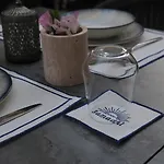 Samadhi Hotel *